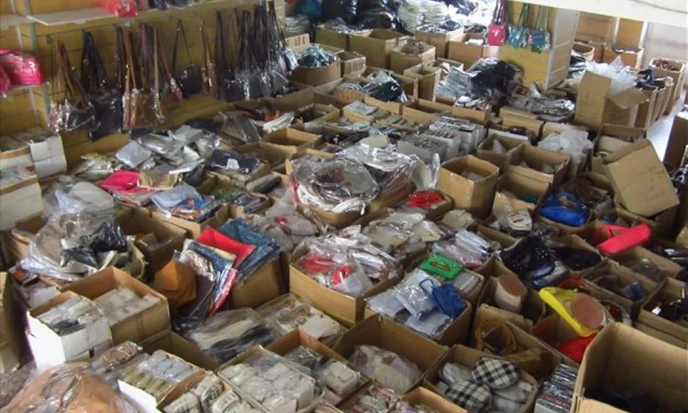 Τσουχτερά πρόστιμα για παράνομο εμπόριο σε Αττική, Στερεά Ελλάδα και Ν. Αιγαίο